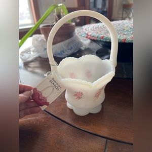 NEW Vintage Fenton Glass Mini Basket Ruffled Hand Painted. Signed